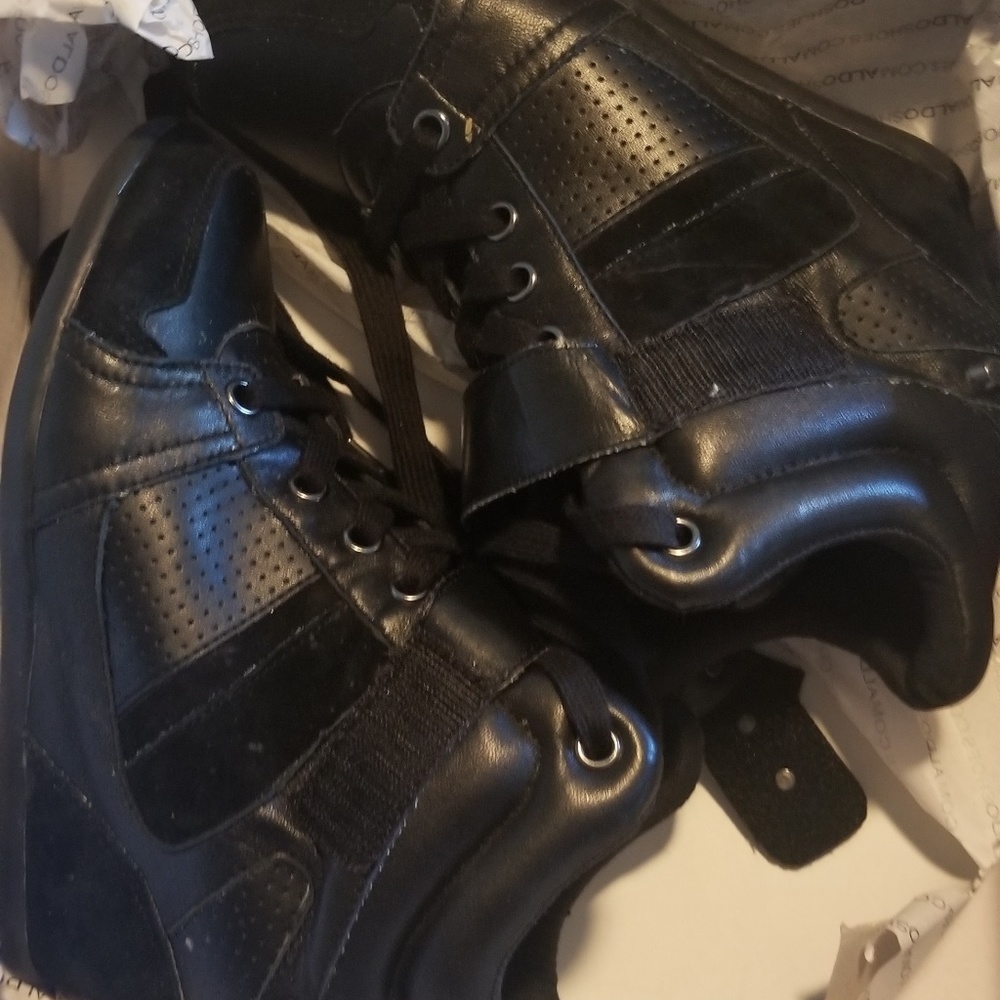 Aldo Wedge booties